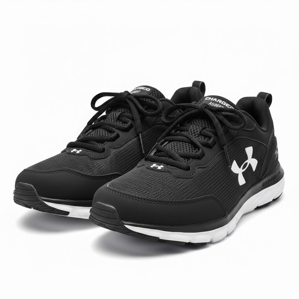 Men’s Under Armour Black & White Charged Assert Low-Top Sneakers size 12